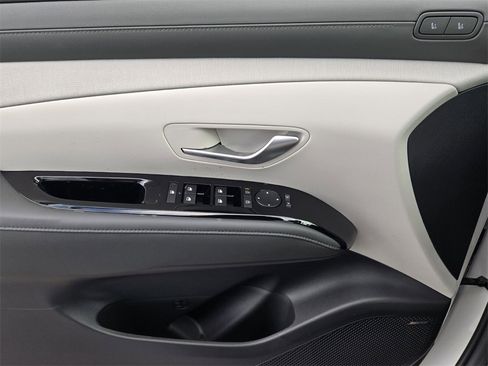 Certified 2026 Hyundai Tucson Limited image 28
