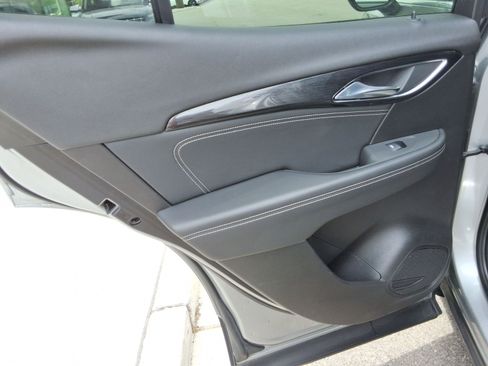 Used 2023 Buick Envision Essence FWD image 23
