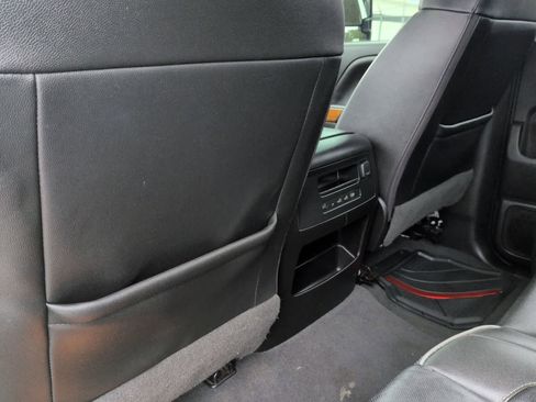 Used 2019 Chevrolet Silverado 2500 High Country w/ Duramax Plus Package image 18