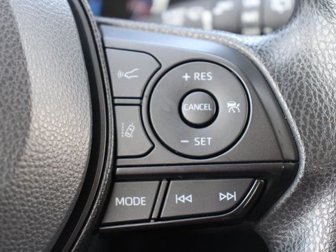 Certified 2025 Toyota RAV4 XLE image 26