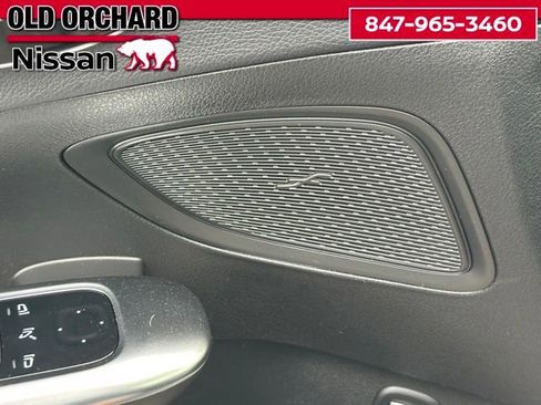 Used 2023 Mercedes-Benz C 300 4MATIC Sedan image 10