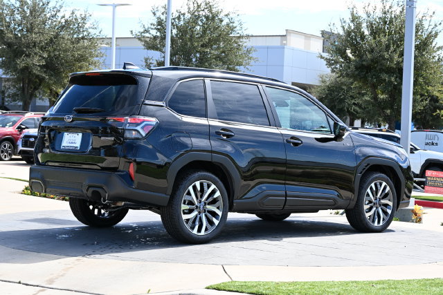 New 2026 Subaru Forester Touring AWD/4WD image 3