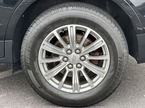 Used 2019 Cadillac XT5 Luxury image 9