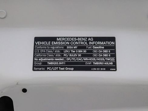 Certified 2026 Mercedes-Benz GLC 300 image 29