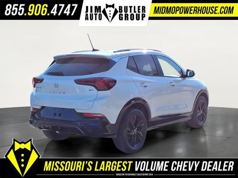 Used 2024 Buick Encore GX Sport Touring image 8