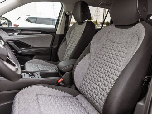 New 2026 Volkswagen Tiguan S FWD image 8