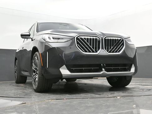 Certified 2025 BMW X3 xDrive30i w/ Premium Package AWD/4WD image 47