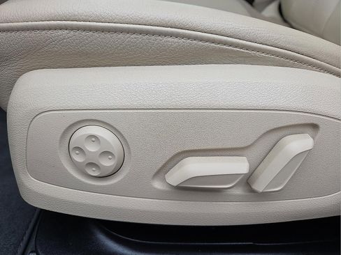 Used 2019 Audi A4 2.0T Premium Plus w/ Premium Plus Package image 15