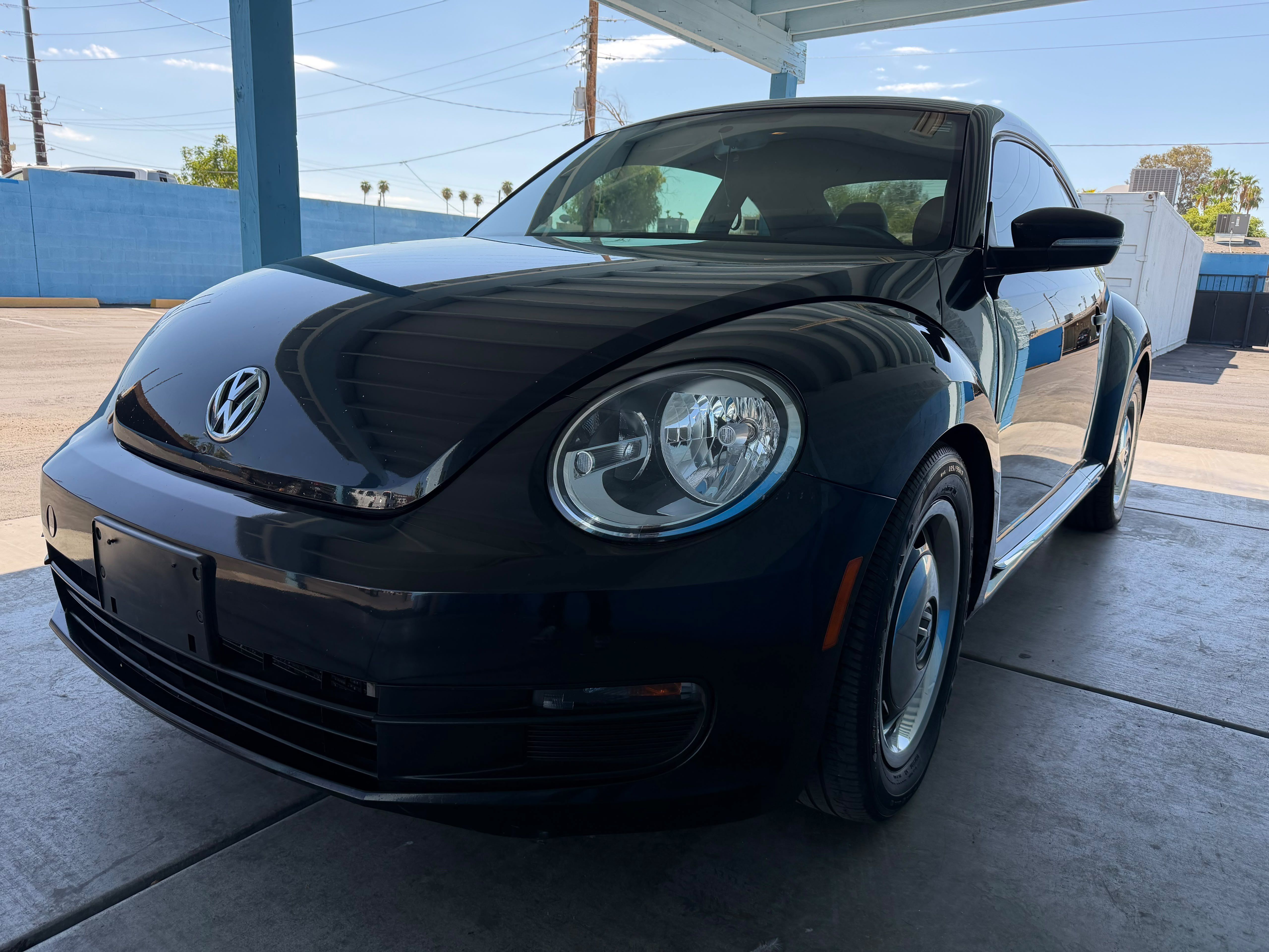 Used 2016 Volkswagen Beetle 1.8T Classic FWD image 5