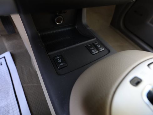 Used 2010 Nissan Murano SL w/ Leather Pkg image 21