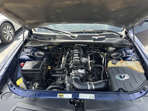 Used 2014 Dodge Challenger R/T RWD image 11