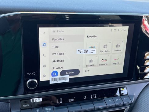 New 2026 Toyota Camry SE image 18