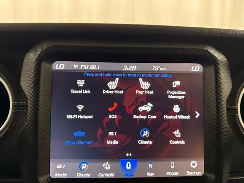 Used 2023 Jeep Wrangler Unlimited Sahara w/ Cold Weather Group AWD/4WD image 15