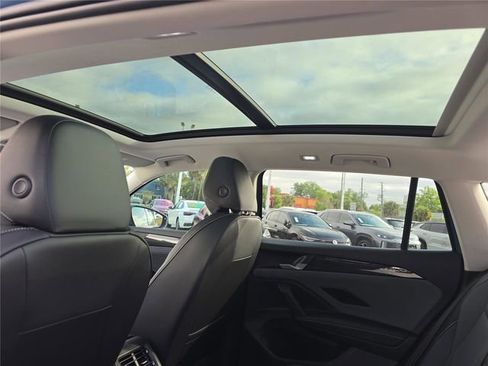 New 2026 Volkswagen Tiguan SE FWD image 24