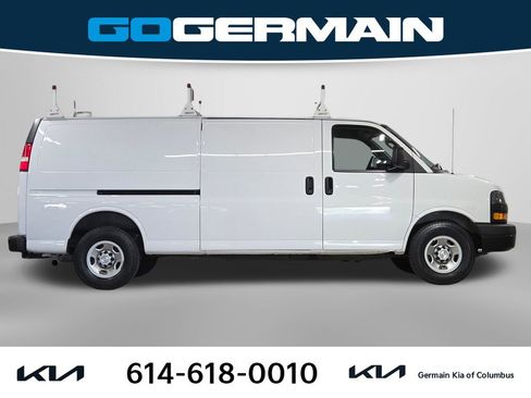 Used 2022 Chevrolet Express 2500 Extended w/ Driver Convenience Package RWD image 6