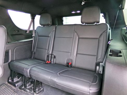 Used 2021 GMC Yukon XL Denali w/ Denali Ultimate Package AWD/4WD image 15