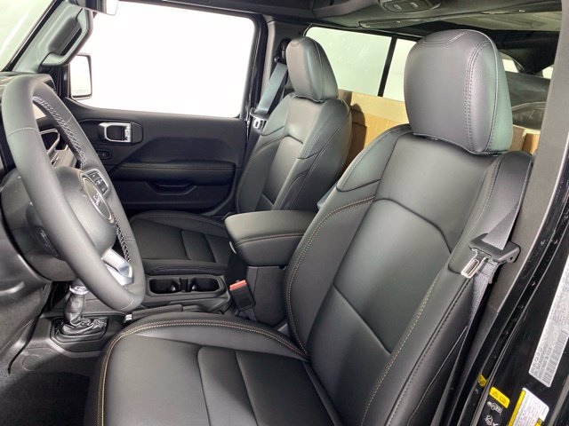 New 2027 Jeep Wrangler Unlimited Sahara AWD/4WD image 15