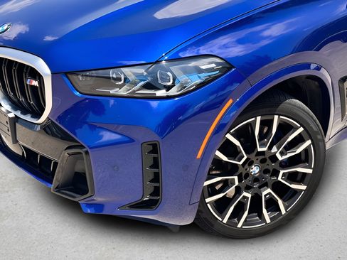 Used 2025 BMW X5 M60i AWD/4WD image 27