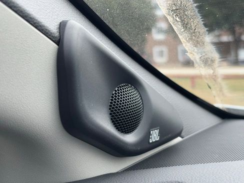 New 2026 Toyota Prius Plug-In Hybrid image 25