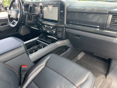 Used 2024 Ford F350 Lariat w/ Lariat Ultimate Package AWD/4WD image 30