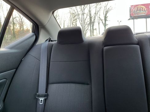 Used 2025 Nissan Altima 2.5 SV image 38