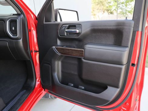 Used 2020 GMC Sierra 1500 Elevation RWD image 18