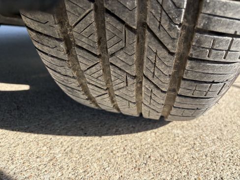 Used 2004 Jaguar XJ8 image 10