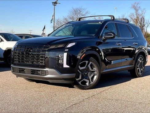 Used 2025 Hyundai Palisade SEL image 2