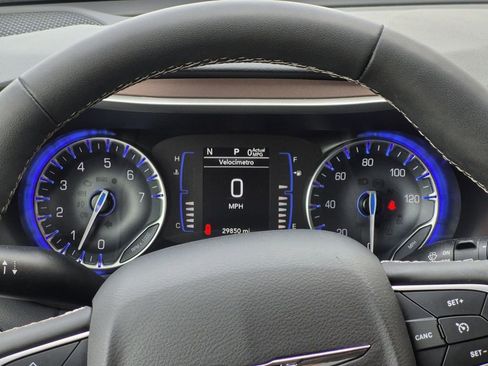 Used 2024 Chrysler Voyager LX image 15