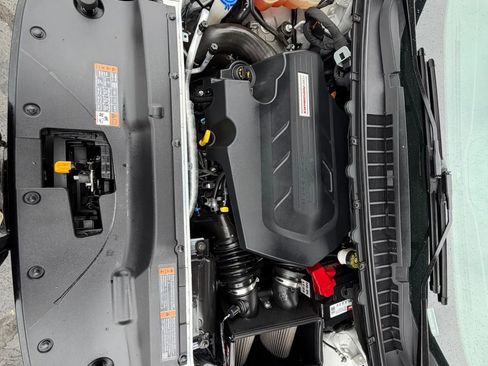 Used 2019 Ford Edge ST w/ Cold Weather Package image 19