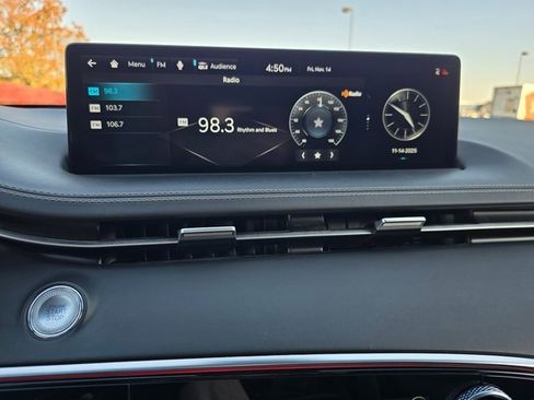 Used 2023 Genesis GV70 2.5T w/ Sport Prestige Package image 48