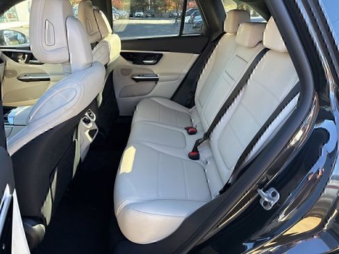 Certified 2026 Mercedes-Benz GLC 300 4MATIC image 17