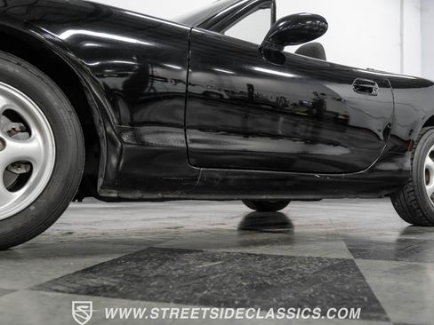 Used 1999 MAZDA MX-5 Miata image 21