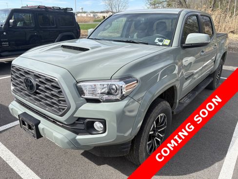 Used 2023 Toyota Tacoma TRD Sport AWD/4WD image 1