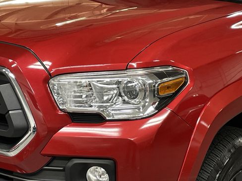 Used 2021 Toyota Tacoma SR5 image 6