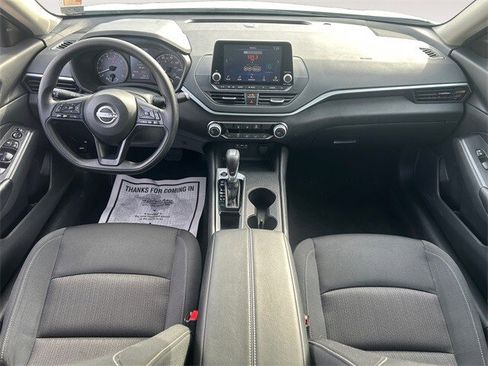 Certified 2025 Nissan Altima 2.5 S image 10