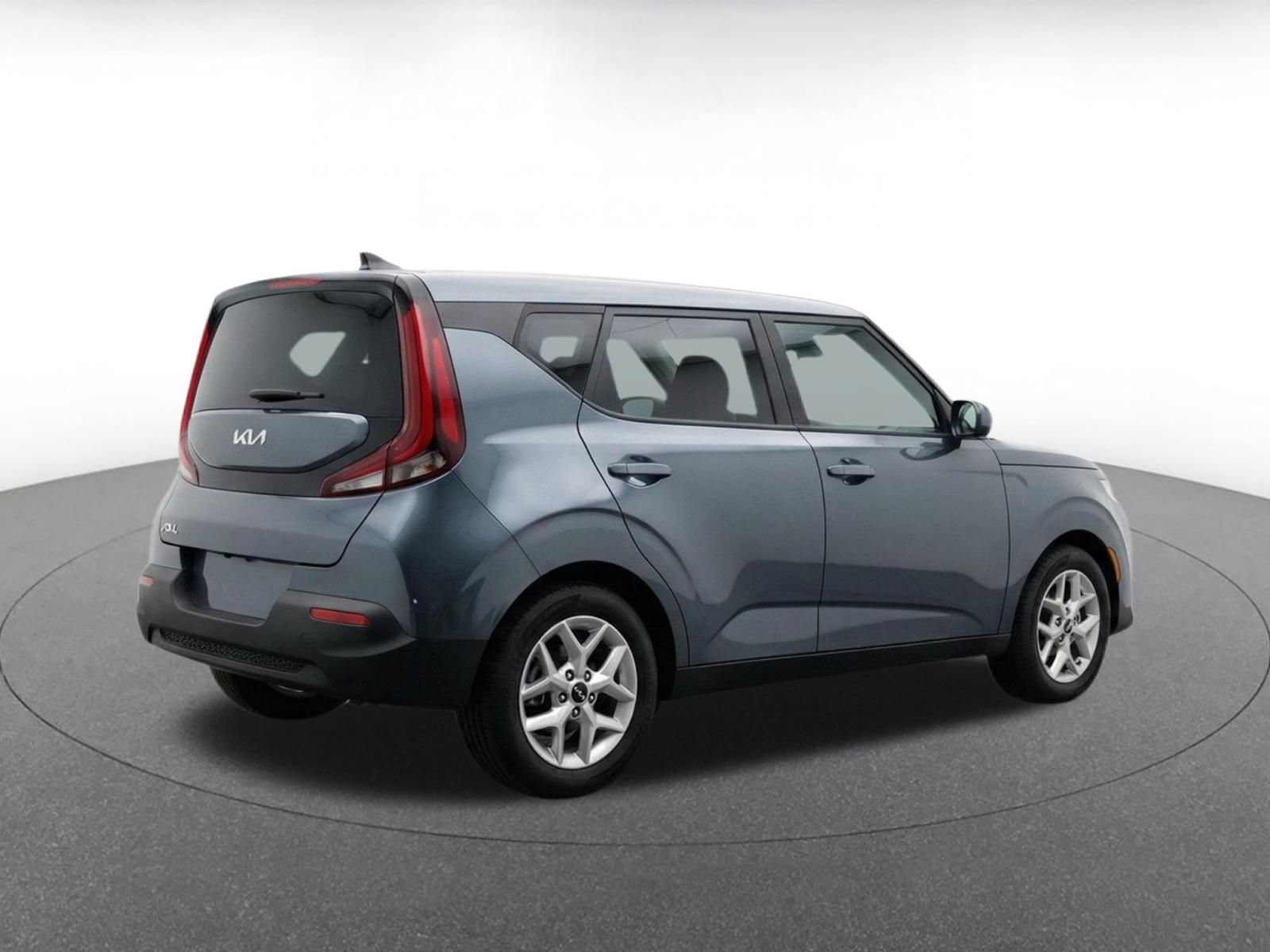 Used 2025 Kia Soul LX w/ LX Technology Package FWD image 10