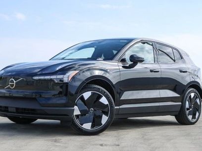 New 2025 Volvo EX30 Plus