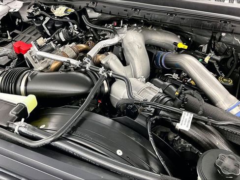 Used 2025 Ford F250 XLT w/ FX4 Off-Road Package image 35