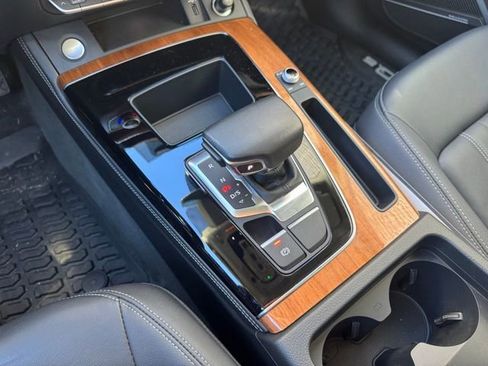 Certified 2023 Audi Q5 2.0T Premium Plus w/ Premium Plus Package image 16