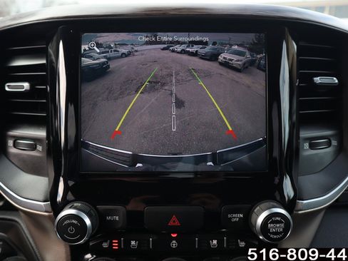 Used 2019 RAM 1500 Laramie image 32