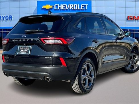 Used 2025 Ford Escape ST-Line image 5