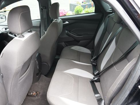 Used 2018 Ford Focus ST FWD image 14