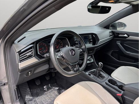 Used 2021 Volkswagen Jetta R-Line FWD image 6