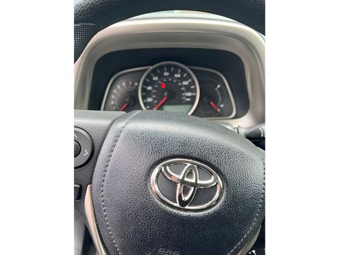 Used 2013 Toyota RAV4 XLE AWD/4WD image 12