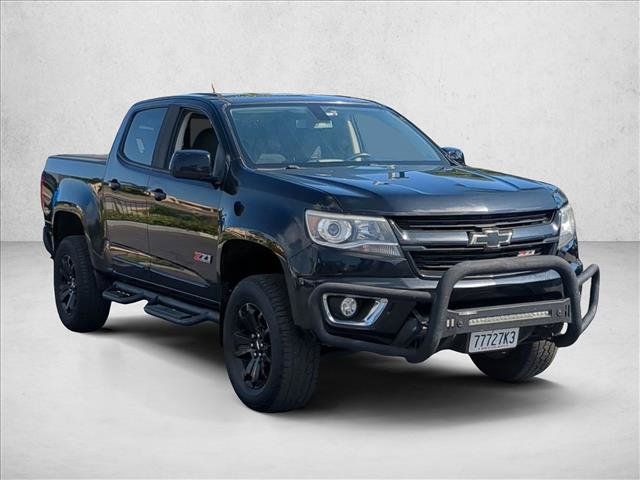 Used 2018 Chevrolet Colorado Z71 w/ Z71 Midnight Edition AWD/4WD image 3