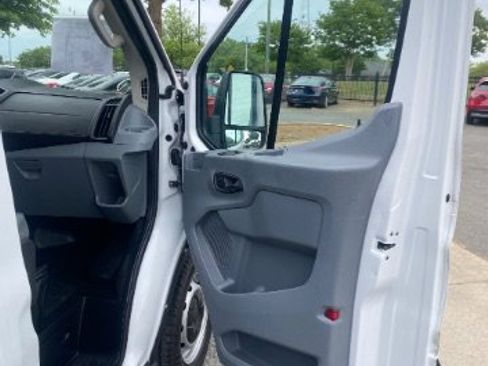 Used 2017 Ford Transit 350 XL RWD image 18
