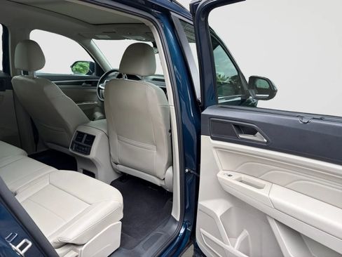 Used 2021 Volkswagen Atlas SE w/ Panoramic Sunroof Package AWD/4WD image 18