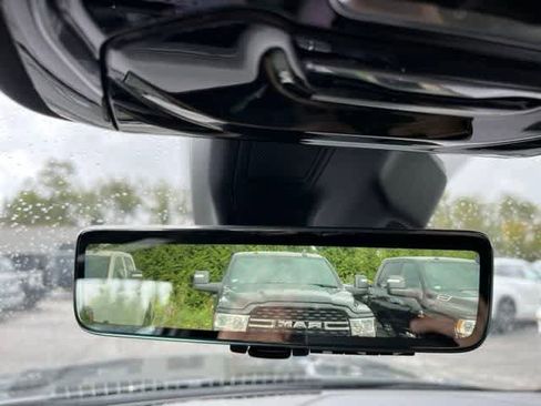 New 2025 Jeep Grand Cherokee L Overland w/ Luxury Tech Group IV image 22