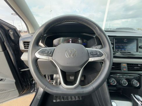 Used 2024 Volkswagen Taos S image 17